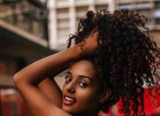 jak przyspieszyć wzrost włosów