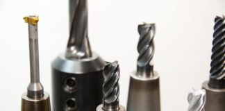 Jakie obroty do cięcia płytek?