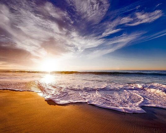 Czy pianka PUR przepuszcza wodę?