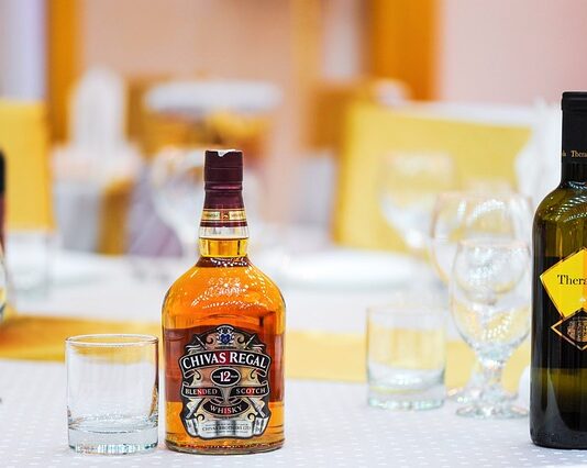 Z czego zrobić prosty regał?